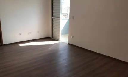 Lindo sobrado na Região da Vila Matilde com 3 suítes e 2 vagas em excelente localização.