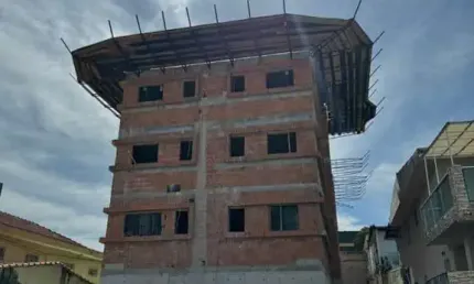 Apartamento na Região da Patriarca com 2 dormitórios muito bem localizado