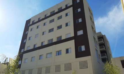 **LOCAÇÃO** Apartamento na Av. Arraia do Araguaia - Jardim Imperador