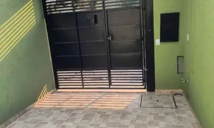 Casa com 2 quartos para alugar na Rua Macela do Campo, 236, Parque Savoy City, São Paulo