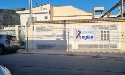 [VENDA] Sobrado de condomínio fechado com planejados na cozinha - Jardim Popular
