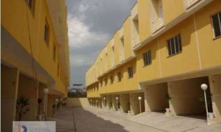 CASA EM CONDOMINIO FECHADO VILA RÉ 1200 METROS DO METRÔ PATRIARCA