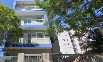 Apartamento com 2 dormitorios, 1 vaga na região da penha