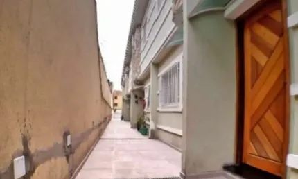 Casa em condomínio fechado com 2 quartos à venda na Rua Aquilino Vidal, 165, Penha, São Paulo