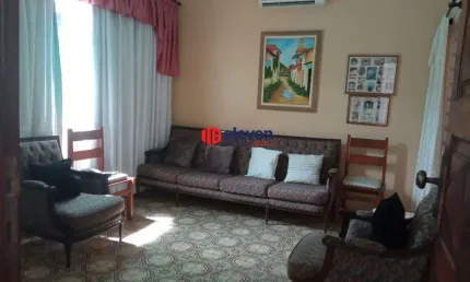 Casa com 5 dormitórios na Vila São Jorge! Preço de ocasião!