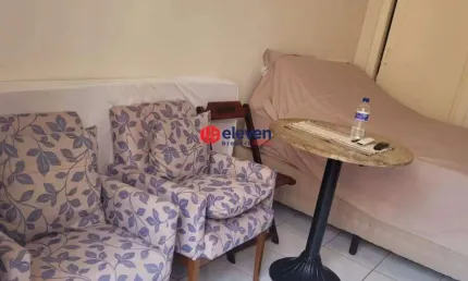 Kitnet com 38 m², 50 metros da praia do boqueirão - santos-sp