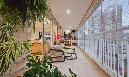 Apartamento à venda, 03 suítes, no coração do Gonzaga - Santos/SP.