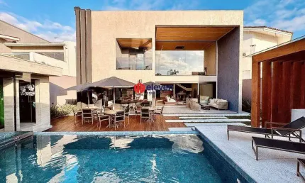 Casa com 05 dormitórios a venda no Jardim Acapulco, Guarujá-SP
