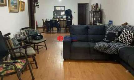 Amplo Apartamento Porteira Fechada a 50m da Praia – Boqueirão, Santos/SP