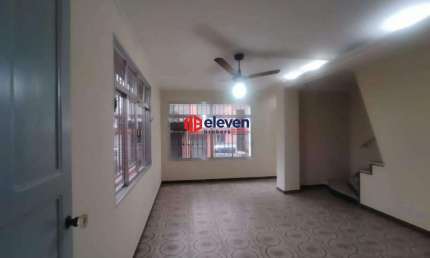 Sobrado à venda, 2 quartos, 2 vagas, Embaré - Santos/SP