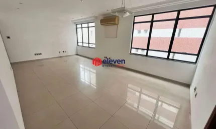 Apartamento Amplo na Pompéia com 3 Dormitórios e 2 Suítes, 145m², Andar Alto e Vista Livre