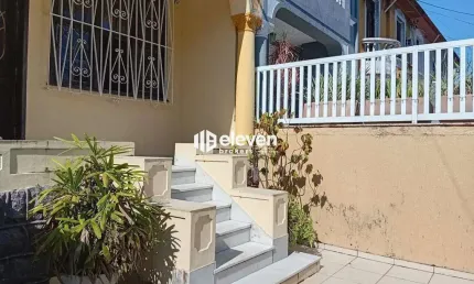 Sobrado à venda, 4 quartos, 224m² Vila Matias - Santos/SP