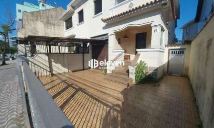 Casa com 3 quartos à venda na Rua Princesa Isabel, Vila Belmiro, Santos