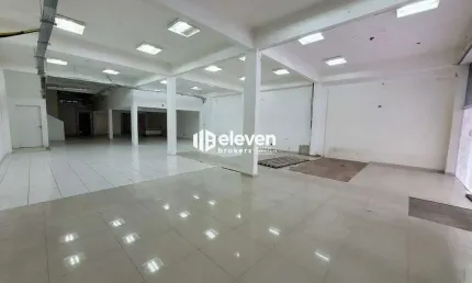 Locação de Loja na Avenida Ana Costa, 600m² - Santos S/P.