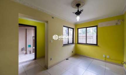 Casa Sobrado para locação fim comercial Bairro Embaré Santos S/P.