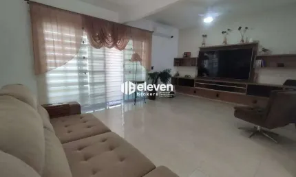 Casa com 3 quartos à venda na Rua Visconde de Faria, Campo Grande, Santos