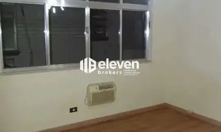 Apartamento com 2 quartos para alugar na Rua São José, Embaré, Santos