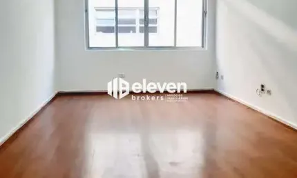 Apartamento reformado na avenida ana costa - santos/sp