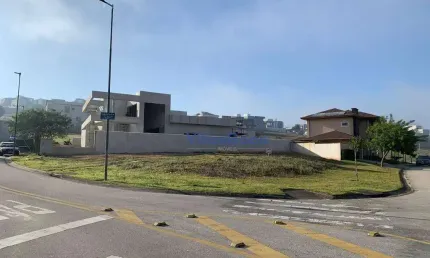 Terreno em condomínio fechado à venda na Avenida Doutor José Vieira Lopes da Costa, Condomínio Residencial Colinas do Paratehy, São José dos Campos