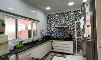 Casa com 3 dormitórios à venda, 240 m² por R$ 2.350.000,00 - Villa Branca - Jacareí/SP
