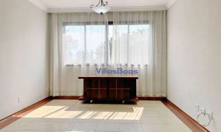 Apartamento totalmente reformado de 130 m² com 4 dormitórios à venda na Vila Betânia - São José dos Campos/SP