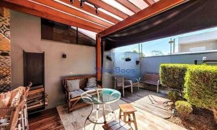 Casa com 3 dormitórios à venda, 161 m² por R$ 790.000,00 - Villa Branca - Jacareí/SP