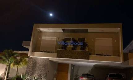 Casa nova no Jardim do Golfe 3 com 591m² AT - 433m² AC. Sobrado com acabamento de alto padrão,