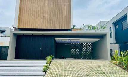 Casa Maravilhosa no Condomínio Alphaville com 4 suites