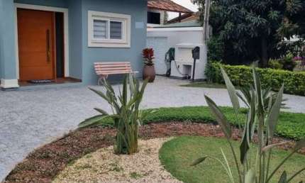 Casa com 4 dormitórios para alugar, 368 m² por R$ 18.224,91/mês - Jardim das Colinas - São José dos Campos/SP