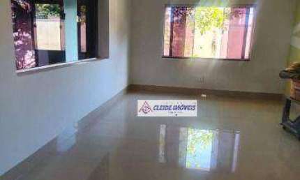 Casa com 3 dormitórios, 371 m² - venda por R$ 645.000,00 ou aluguel por R$ 4.100,00/mês - Jardim Guanabara - Cuiabá/MT