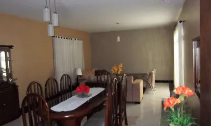 Casa Shangri-lá com 04 terrenos ótima localização RS 1.550.000,00
