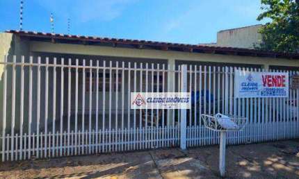 Casa à Venda no Jardim Califórnia por apenas R$ 600.000,00 em Cuiabá/MT