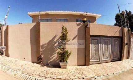 Sobrado com 4 dormitórios à venda, 345 m² por R$ 780.000,00 - Poção - Cuiabá/MT