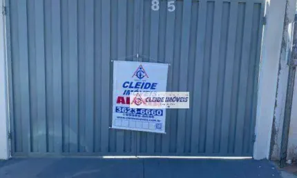 Casa com 2 quartos para alugar na rua paraju, 57, praeiro, cuiabá, 55 m2 por r$ 1.300