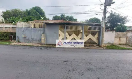 Casa com 3 quartos à venda na Rua Vital Batista, 380, Poção, Cuiabá