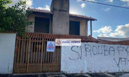Sobrado com 2 dormitórios à venda, 40 m² por R$ 170.000,00 - Jardim Jockey Club - Cuiabá/MT