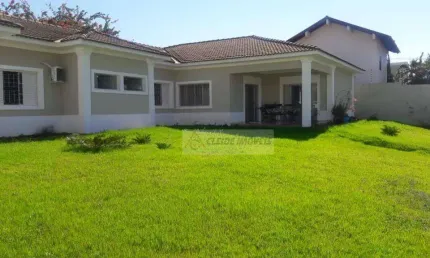 Casa à venda no coração do Jardim das Américas, com 1438,50 m2 de terreno e aproximadamente 603,50 mpor R$ 6.000.000 - Cuiabá/MT