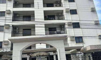 Apartamento com 3 quartos para alugar na Avenida Ipiranga, 255, Goiabeiras, Cuiabá, 17 m2 por R$ 3.462 Por Ano