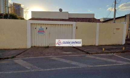 Casa com 3 dormitórios, 360 m² - venda por R$ 690.000,00 ou aluguel por R$ 3.380,22/mês - Goiabeiras - Cuiabá/MT