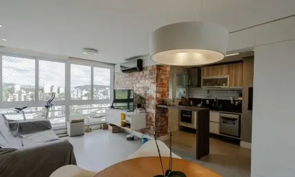 Apartamento com 2 quartos à venda na Rua Felizardo, 491, Jardim Botânico, Porto Alegre por R$ 799.000