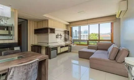 Apartamento com 2 quartos à venda na Rua Roque Calage, 886, Passo da Areia, Porto Alegre por R$ 780.000