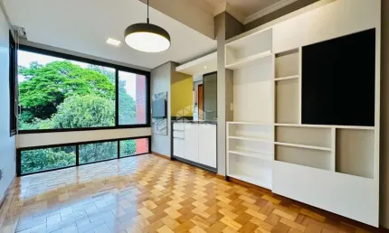 Apartamento com 3 quartos à venda na Rua Eça de Queiroz, 43, Petrópolis, Porto Alegre por R$ 669.000