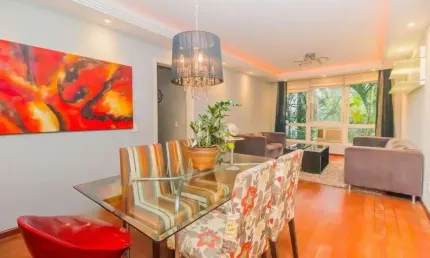 Apartamento com 3 quartos à venda na Rua Marquês do Pombal, 1561, Moinhos de Vento, Porto Alegre por R$ 650.000