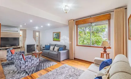 Cobertura com 3 quartos à venda na Avenida Alegrete, 245, Petrópolis, Porto Alegre por R$ 1.100.000