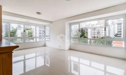 Apartamento com 2 quartos à venda na Rua Coronel Aurélio Bitencourt, 54, Rio Branco, Porto Alegre por R$ 850.000