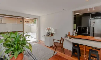 Apartamento com 2 quartos à venda na Rua Coronel Corte Real, 310, Petrópolis, Porto Alegre por R$ 699.000
