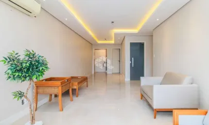 Apartamento com 2 quartos à venda na Avenida Itajaí, 68, Petrópolis, Porto Alegre por R$ 690.000