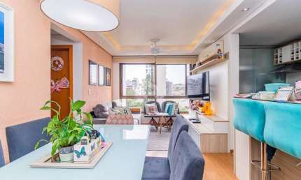 Apartamento com 2 quartos à venda na Beco Andaraí, 566, Passo da Areia, Porto Alegre por R$ 630.000