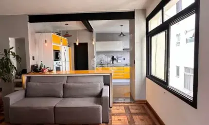 Apartamento com 3 quartos à venda na Rua Ramiro Barcelos, 1745, Bom Fim, Porto Alegre por R$ 650.000