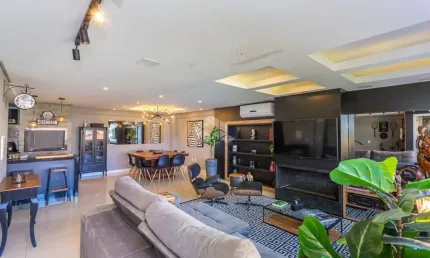 Casa em condomínio fechado com 3 quartos à venda na Rua Padre João Batista Reus, 1240, Vila Conceição, Porto Alegre por R$ 959.000